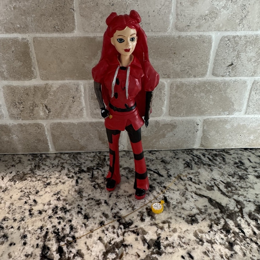Disney Descendants The‎ Rise of Red Fashion Doll. Queen of Hearts 11 Inches